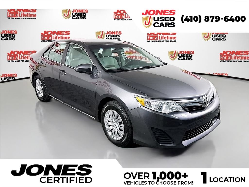 Used 2014 Toyota Camry LE FWD image 1
