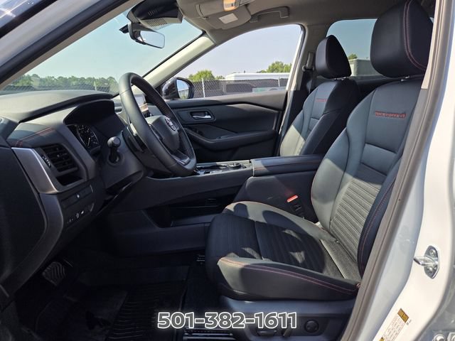 Used 2026 Nissan Rogue SV AWD/4WD image 9