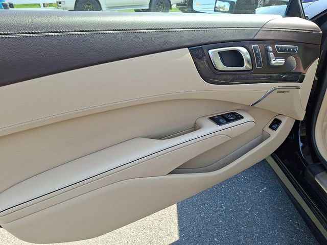 Used 2013 Mercedes-Benz SL 63 AMG image 13