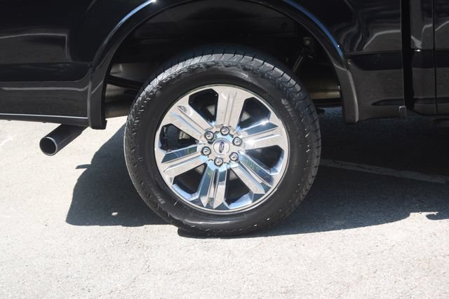 Used 2020 Ford F150 Lariat w/ Equipment Group 502A Luxury AWD/4WD image 29