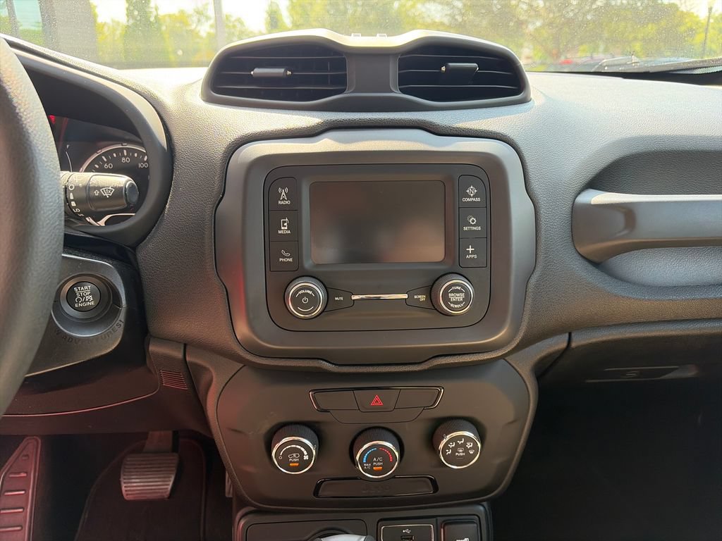 Used 2018 Jeep Renegade Sport w/ Power & Air Group AWD/4WD image 30