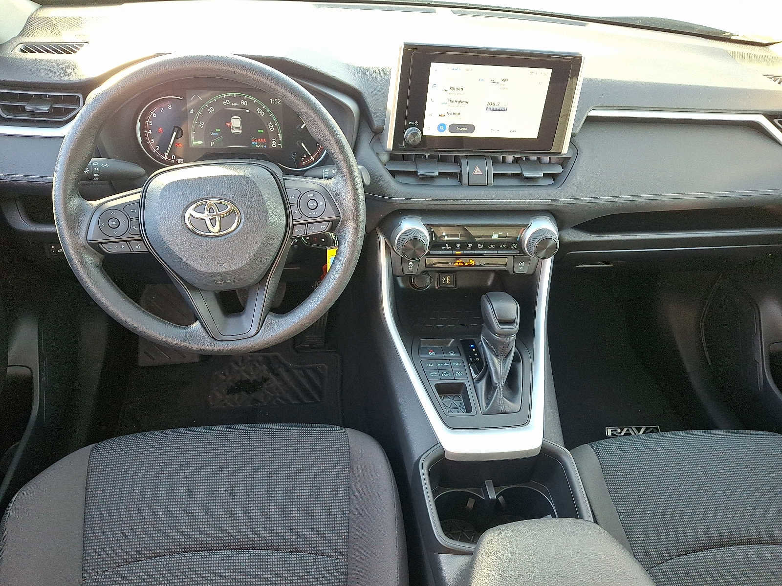 Certified 2023 Toyota RAV4 LE image 14