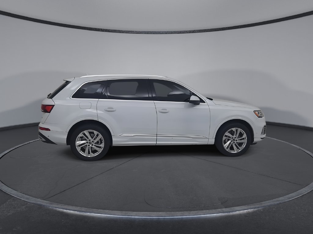 Used 2021 Audi Q7 2.0T Premium w/ Convenience Package AWD/4WD image 17