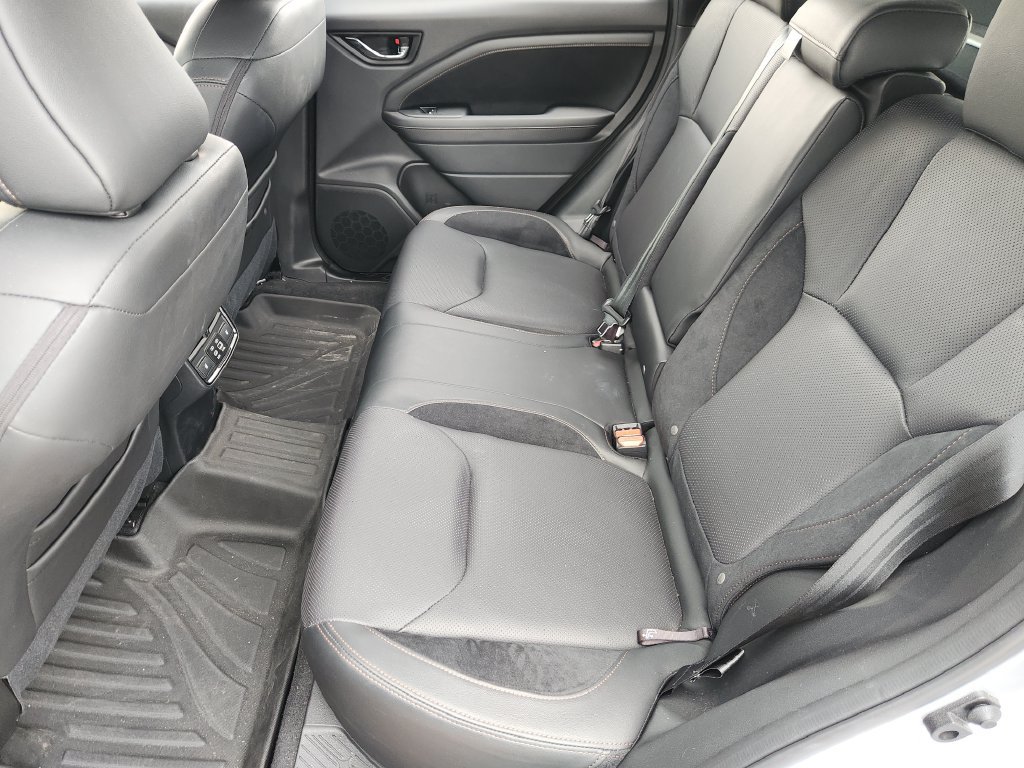 Certified 2025 Subaru Forester Touring AWD/4WD image 22