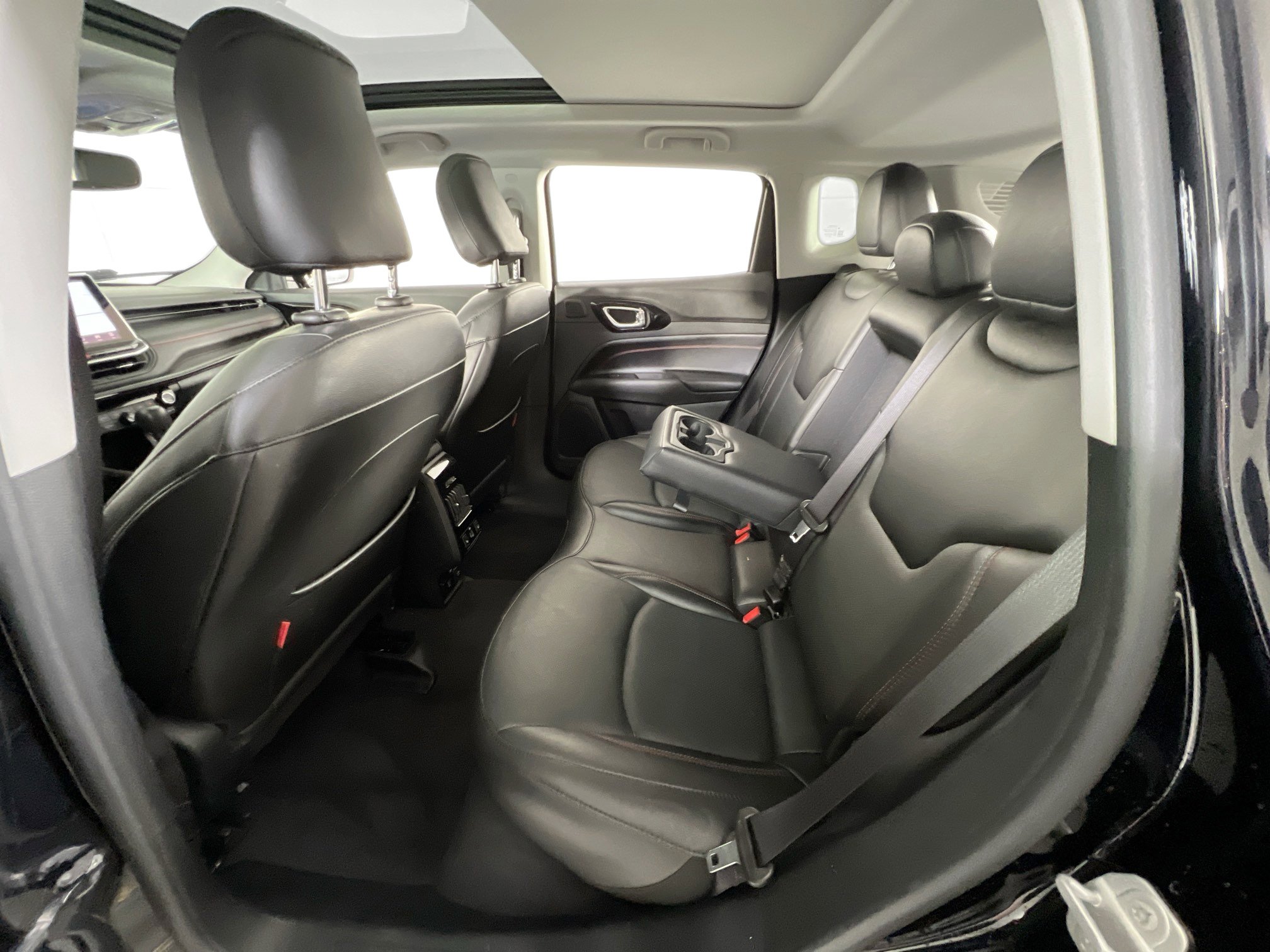 Used 2022 Jeep Compass Trailhawk w/ Trailhawk Elite Group image 24