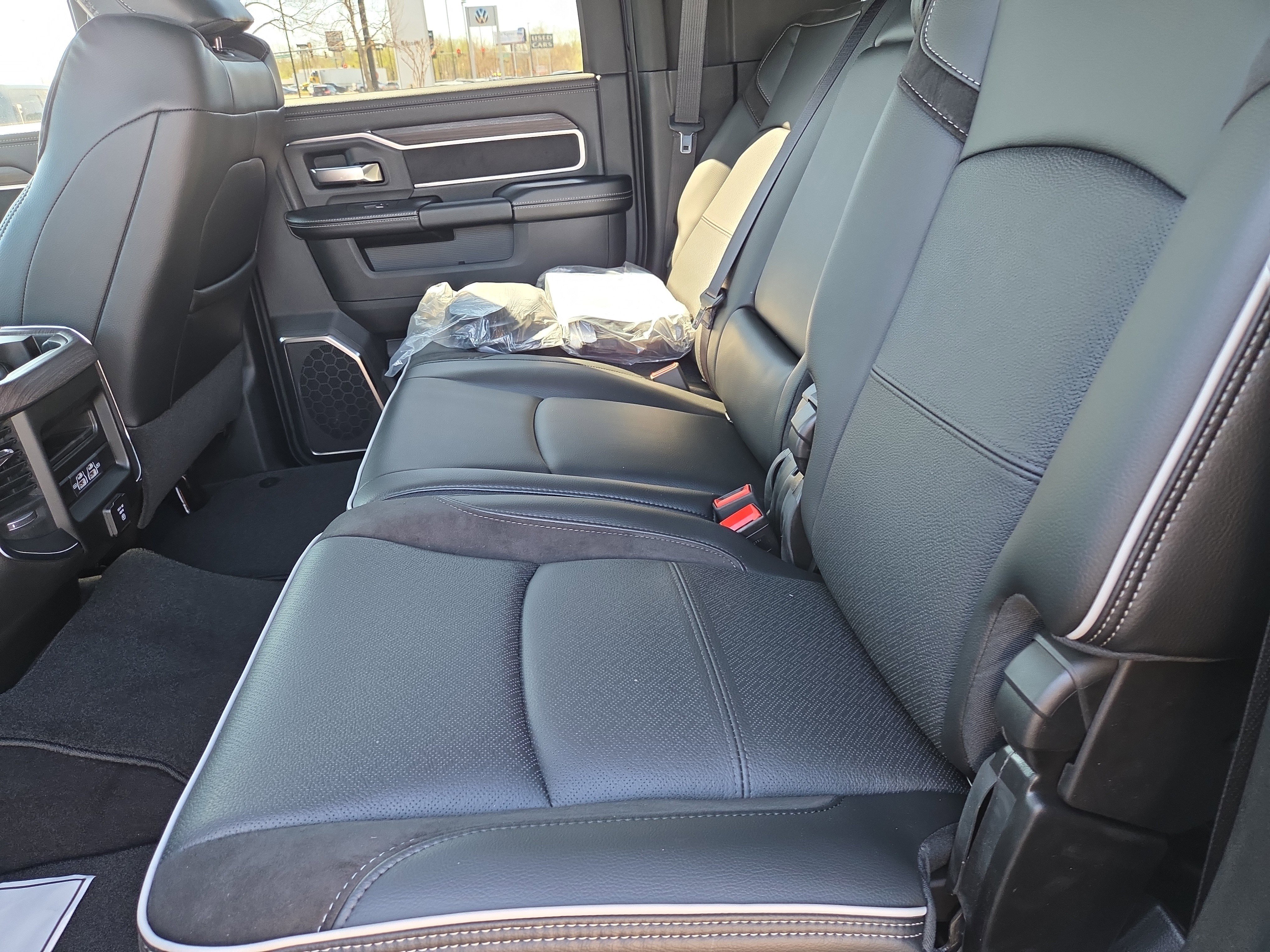 New 2026 RAM 3500 Laramie w/ Towing Technology Group image 6