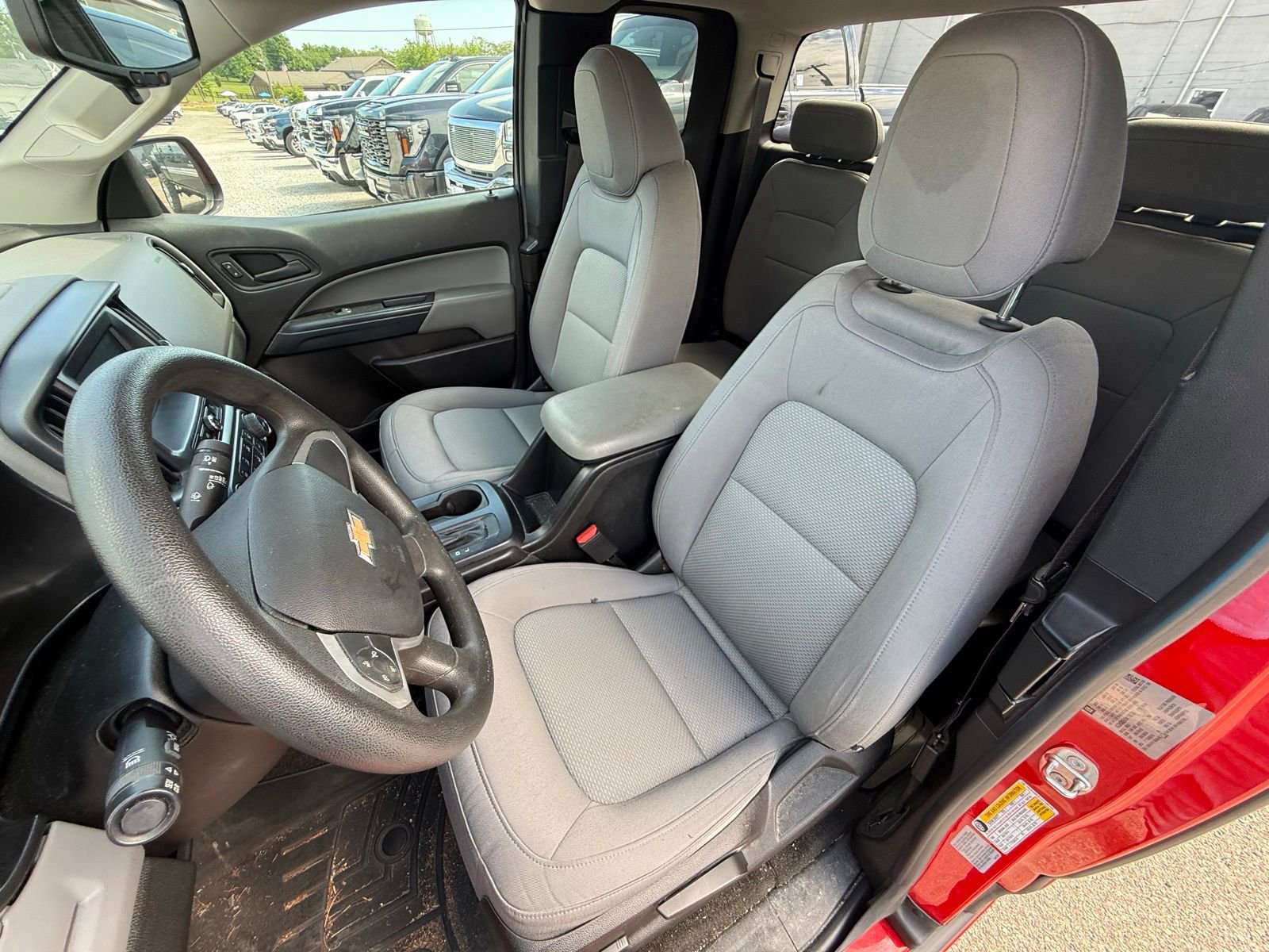 Used 2017 Chevrolet Colorado W/T w/ WT Convenience Package RWD image 10