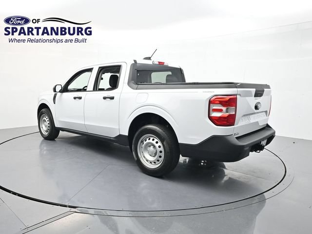 Used 2025 Ford Maverick XL w/ Equipment Group 102A AWD/4WD image 5
