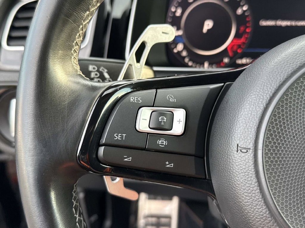 Used 2019 Volkswagen Golf R 4-Door AWD/4WD image 22