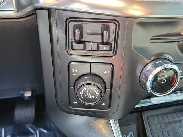Certified 2022 Ford F150 Raptor w/ Raptor 37 Performance Package AWD/4WD image 14