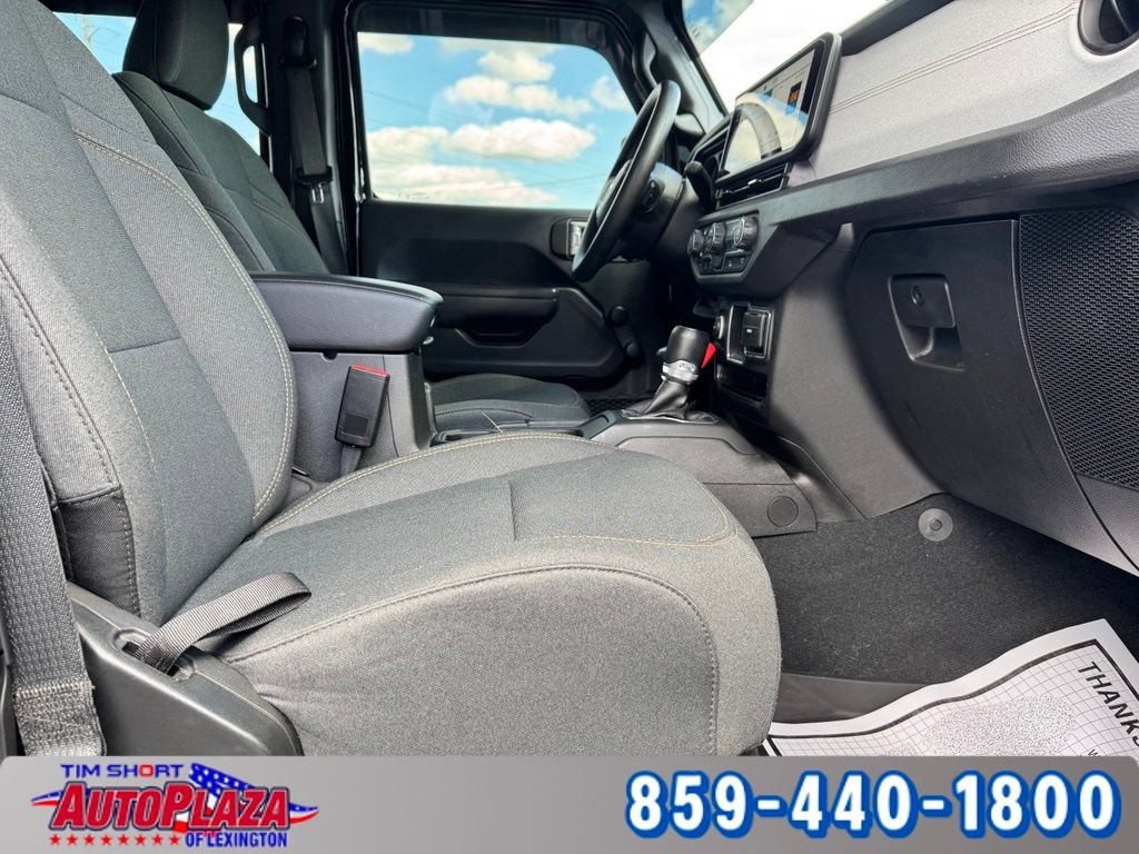 Used 2024 Jeep Gladiator Sport AWD/4WD image 41