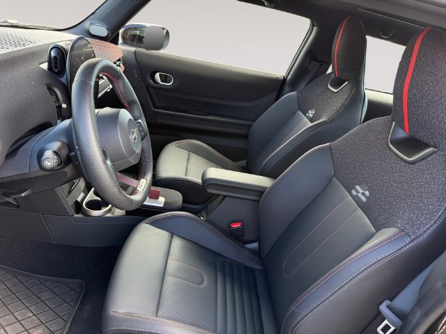 Used 2026 MINI Cooper S FWD image 9