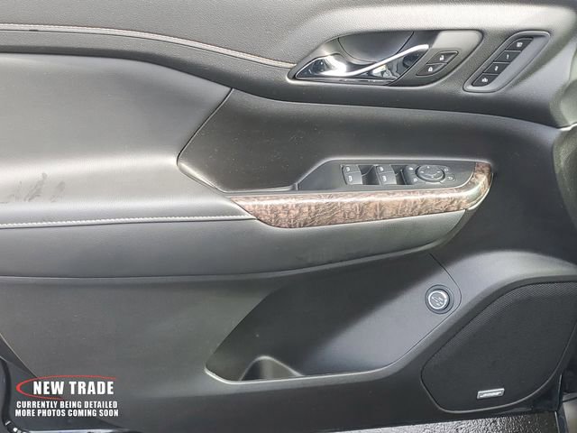 Certified 2023 GMC Acadia Denali w/ Denali Ultimate Package image 16