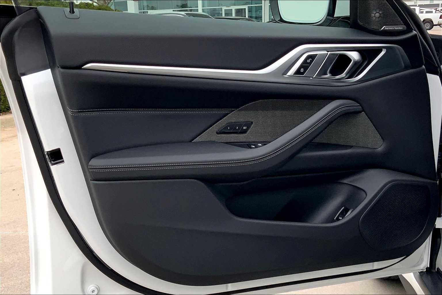 New 2025 BMW i4 xDrive40i w/ Premium Package image 10