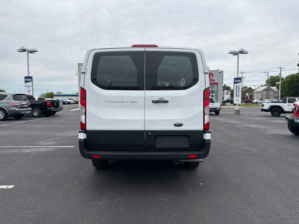 Used 2024 Ford Transit 250 Low Roof w/ Exterior Upgrade Package RWD image 3