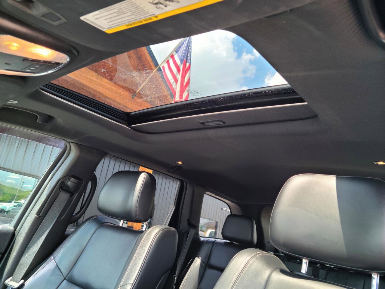 Used 2017 Jeep Grand Cherokee Limited AWD/4WD image 14
