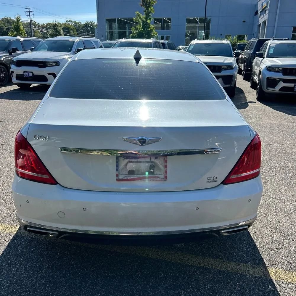 Used 2017 Genesis G90 5.0 Ultimate AWD/4WD image 7