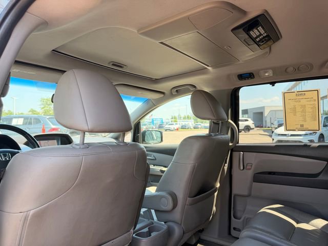 Used 2011 Honda Odyssey Touring Elite image 13