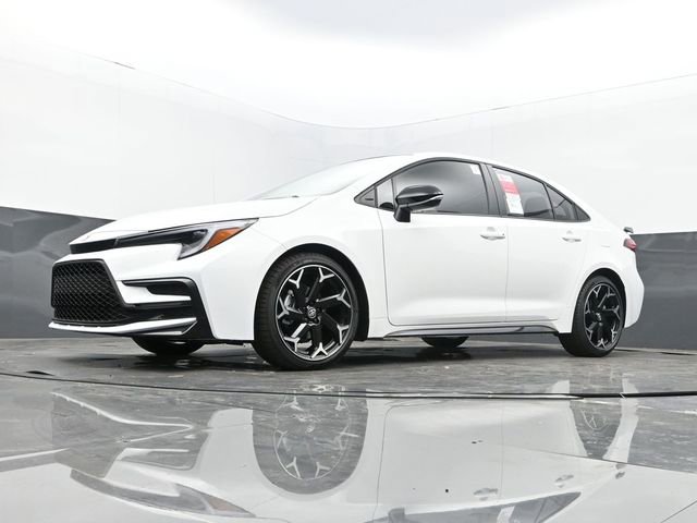 Used 2025 Toyota Corolla FX w/ Convenience Package FWD image 25