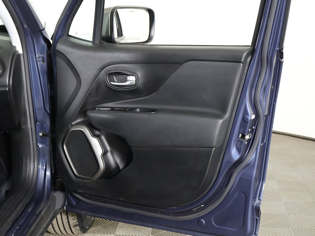 Used 2020 Jeep Renegade Limited w/ Trailer Tow Group image 20