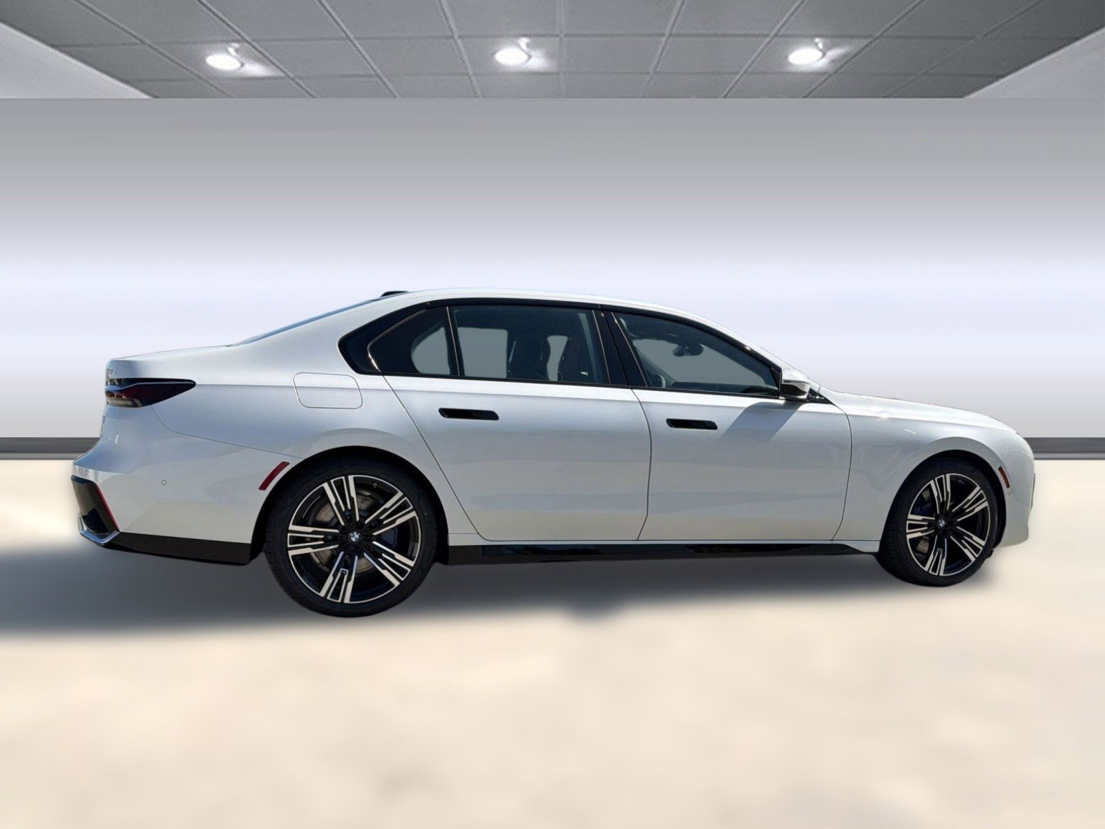 New 2026 BMW 740i RWD image 8