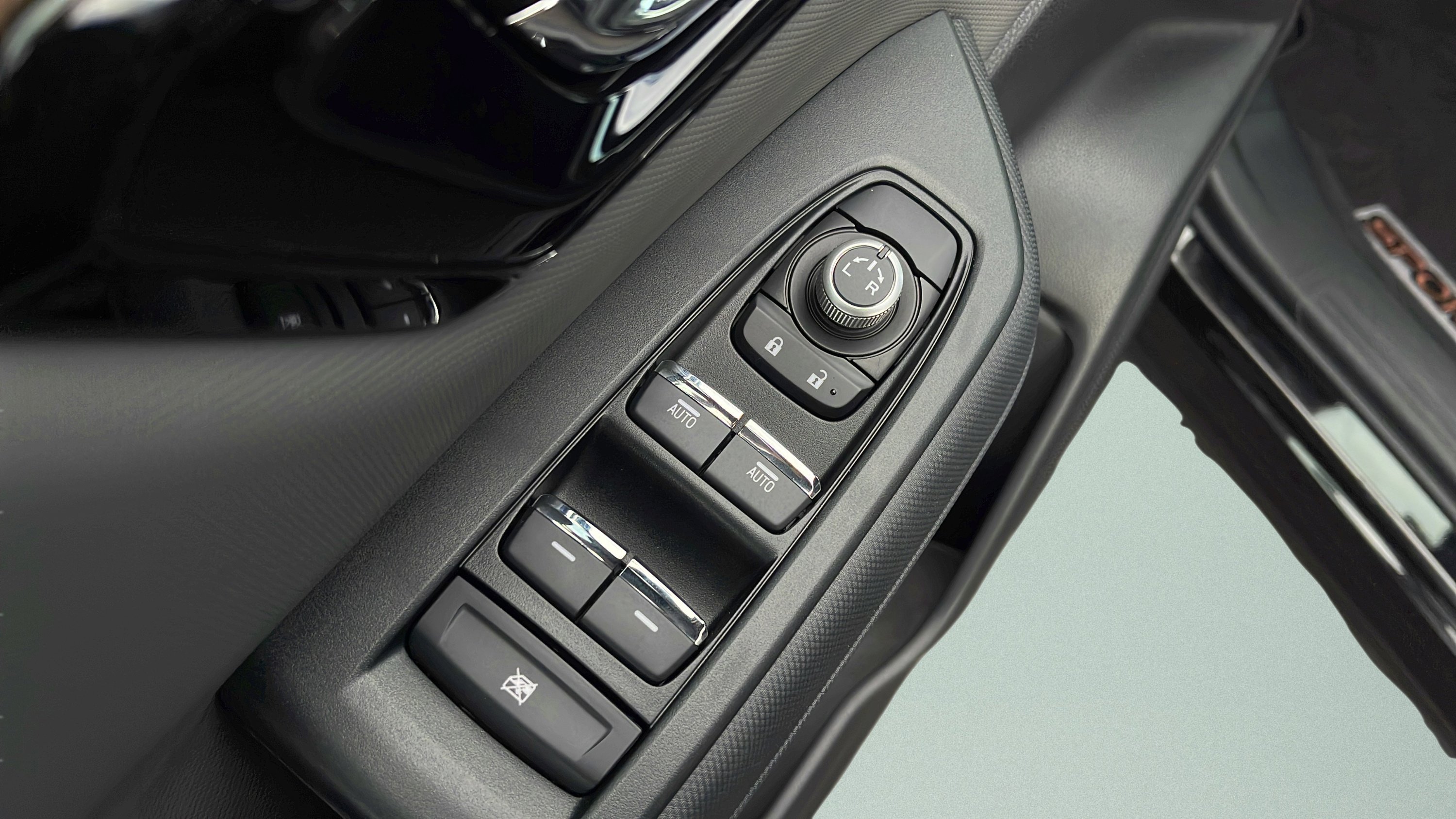 Certified 2025 Subaru Forester Sport image 21