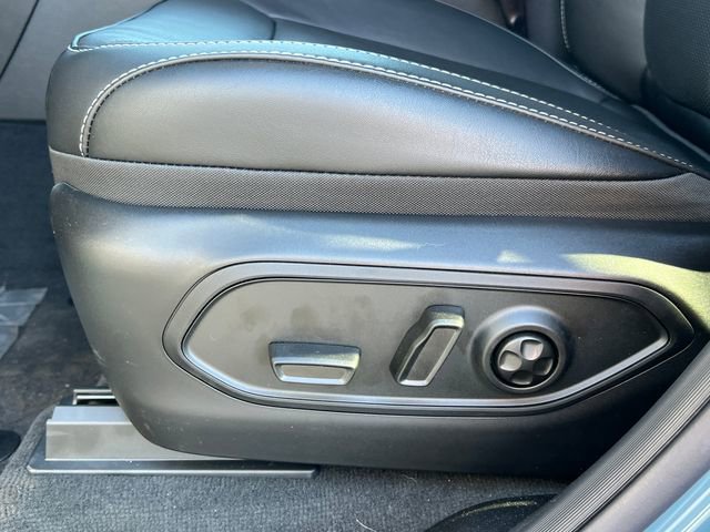 New 2026 Jeep Grand Cherokee L Limited AWD/4WD image 11