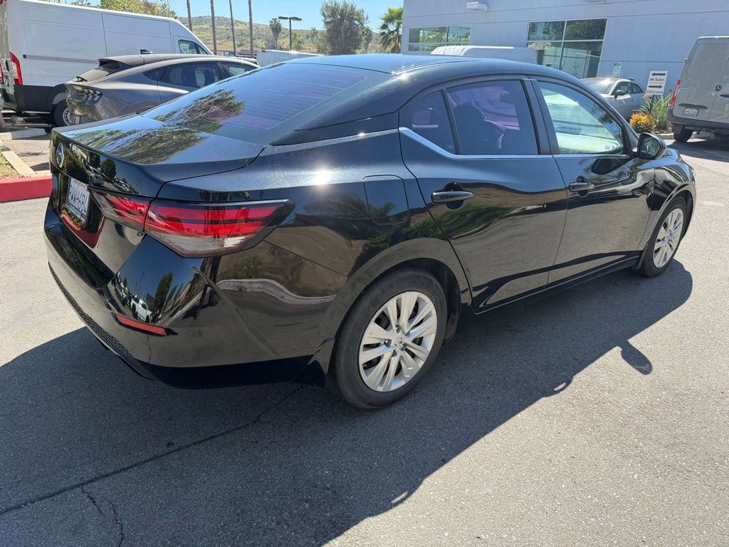 Used 2021 Nissan Sentra S image 11