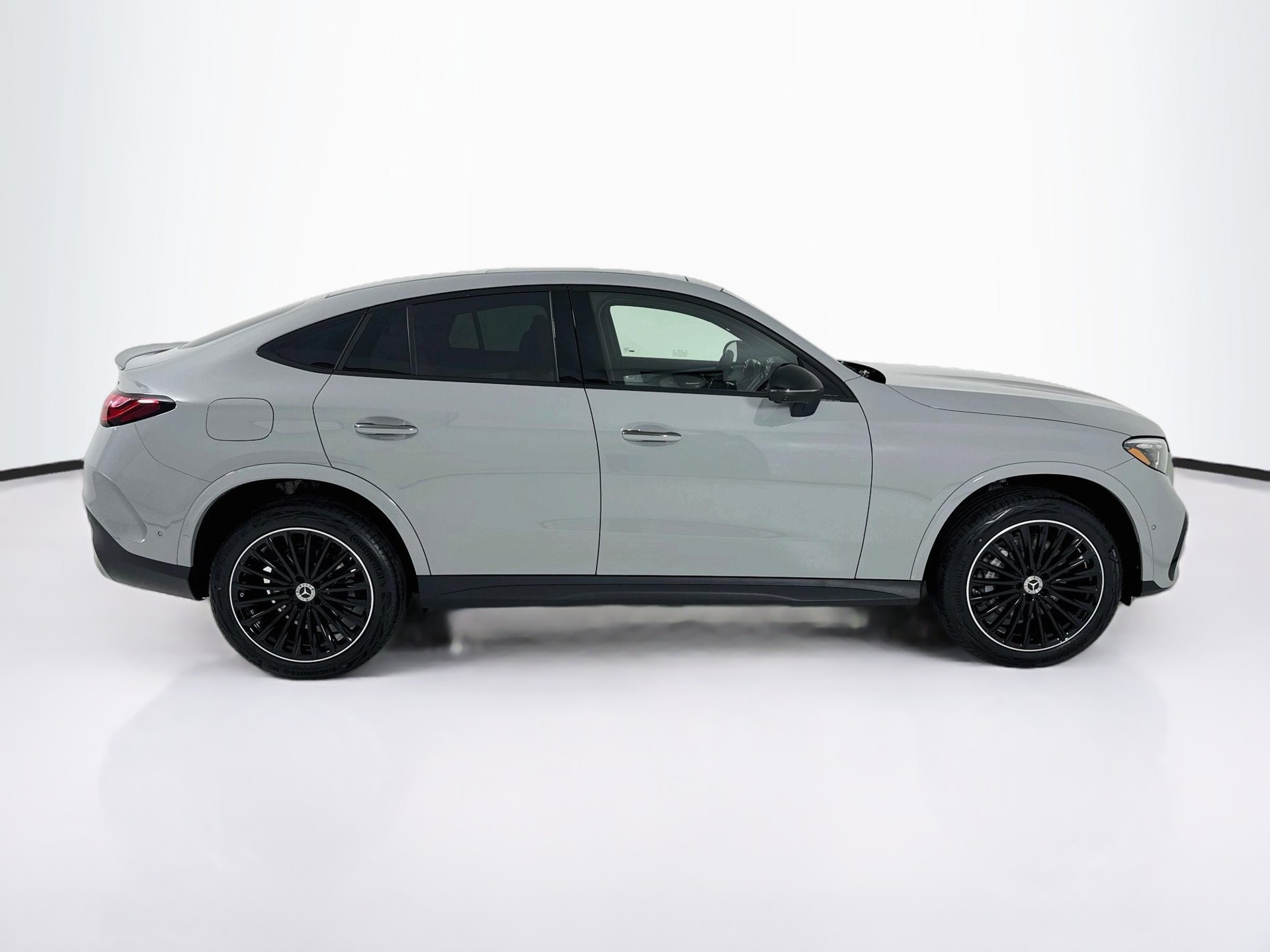 New 2027 Mercedes-Benz GLC 300 4MATIC image 9