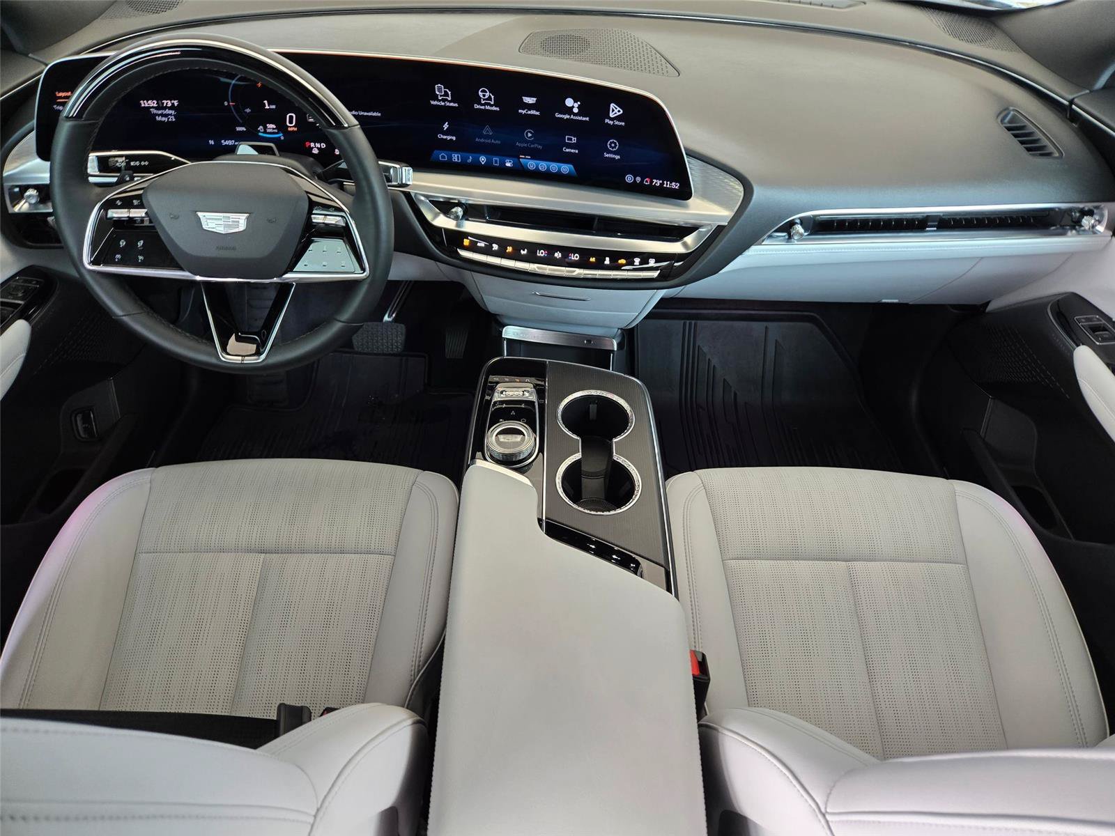 New 2026 Cadillac Lyriq Premium Luxury AWD/4WD image 13