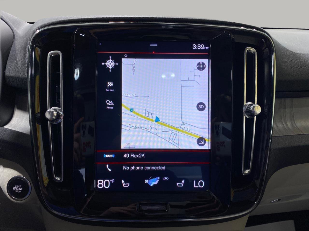 Used 2019 Volvo XC40 T4 Inscription FWD image 13