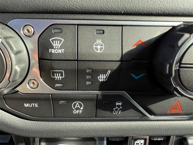 New 2025 Jeep Gladiator Sport image 22