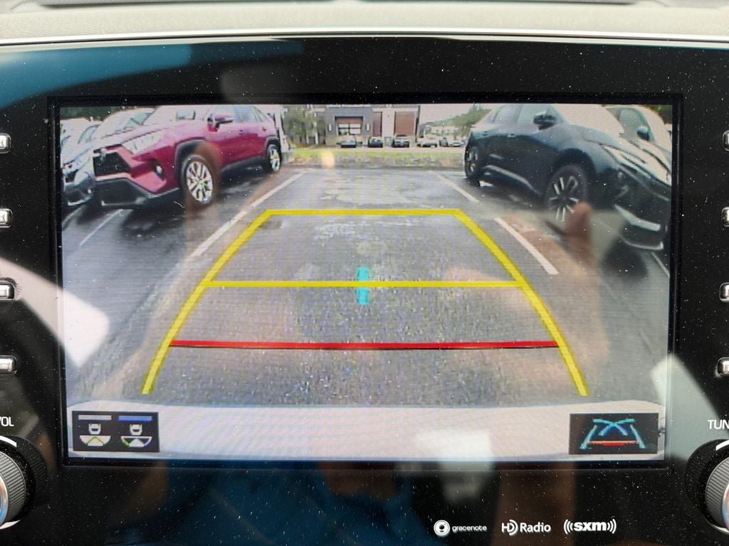 Certified 2021 Toyota Avalon XSE FWD image 21