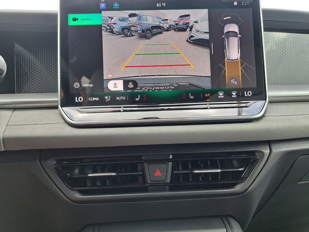 New 2026 Volkswagen Tiguan SE R-Line image 11