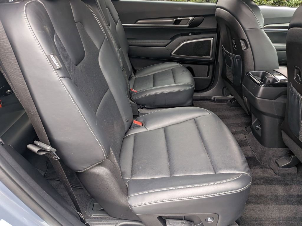 Used 2025 Kia Telluride S image 27