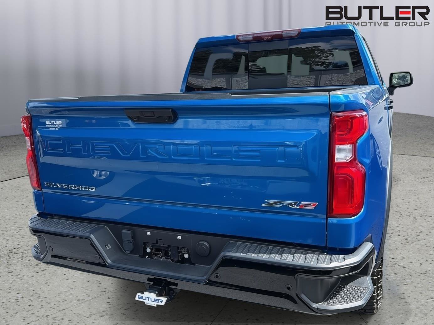 Used 2022 Chevrolet Silverado 1500 ZR2 w/ Technology Package AWD/4WD image 9
