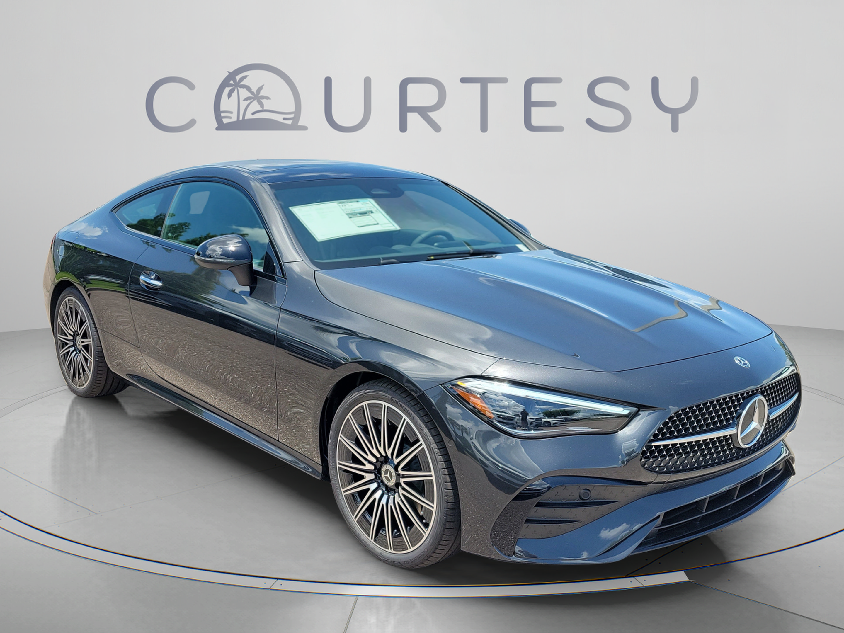 New 2026 Mercedes-Benz CLE 300 4MATIC Coupe image 4