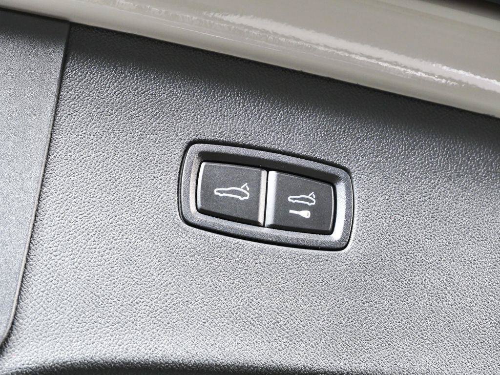 New 2026 Porsche Cayenne S AWD/4WD image 33