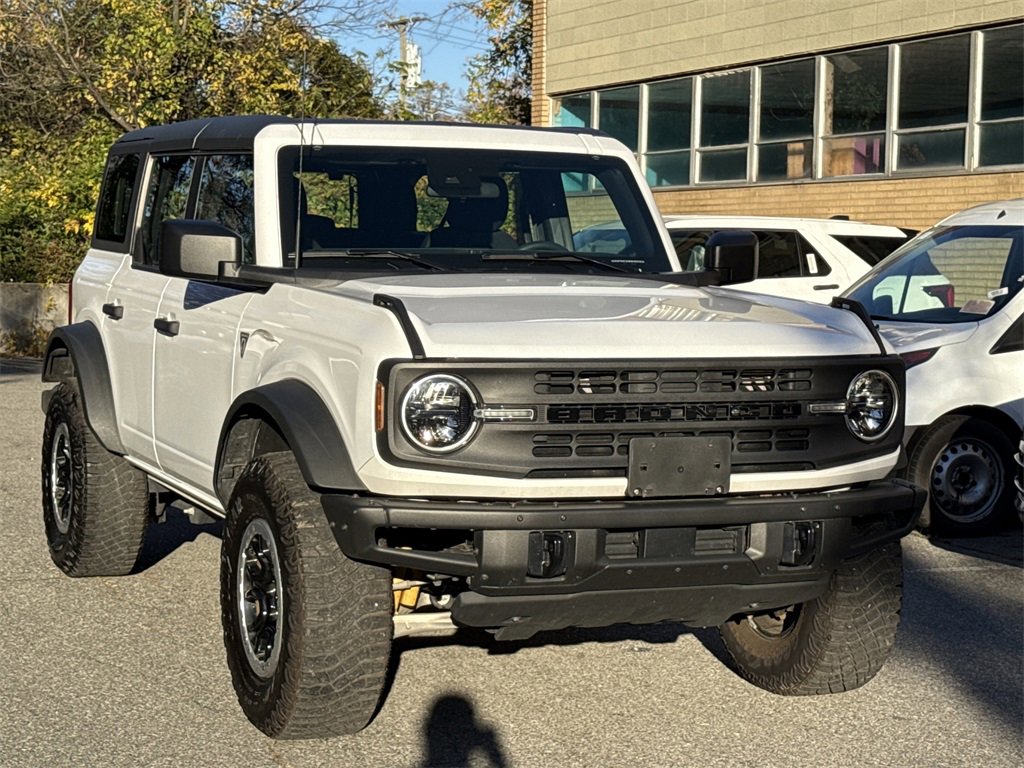 Used 2023 Ford Bronco 4-Door w/ Sasquatch Package image 1