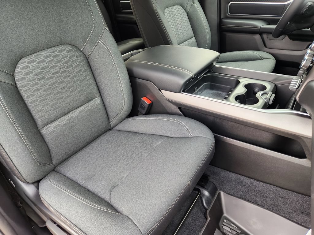 New 2026 RAM 1500 Big Horn w/ Night Edition AWD/4WD image 14