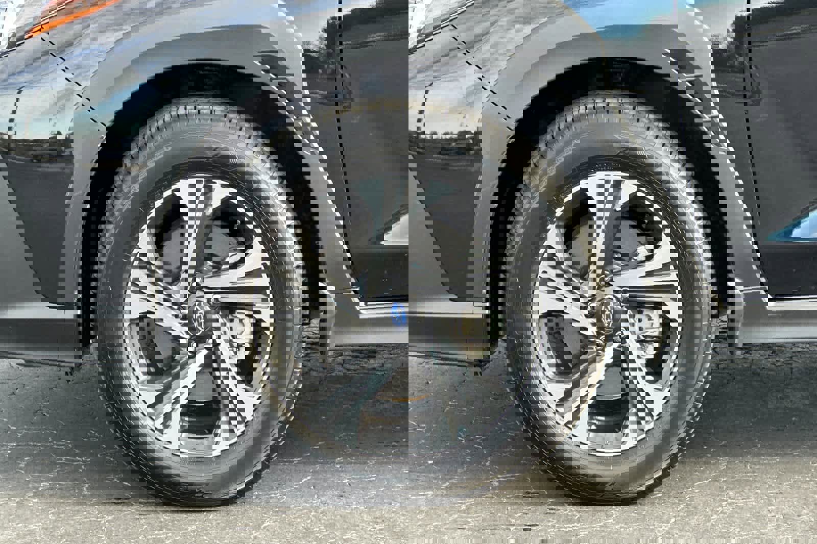 Certified 2024 Subaru Crosstrek 2.0i Premium image 31