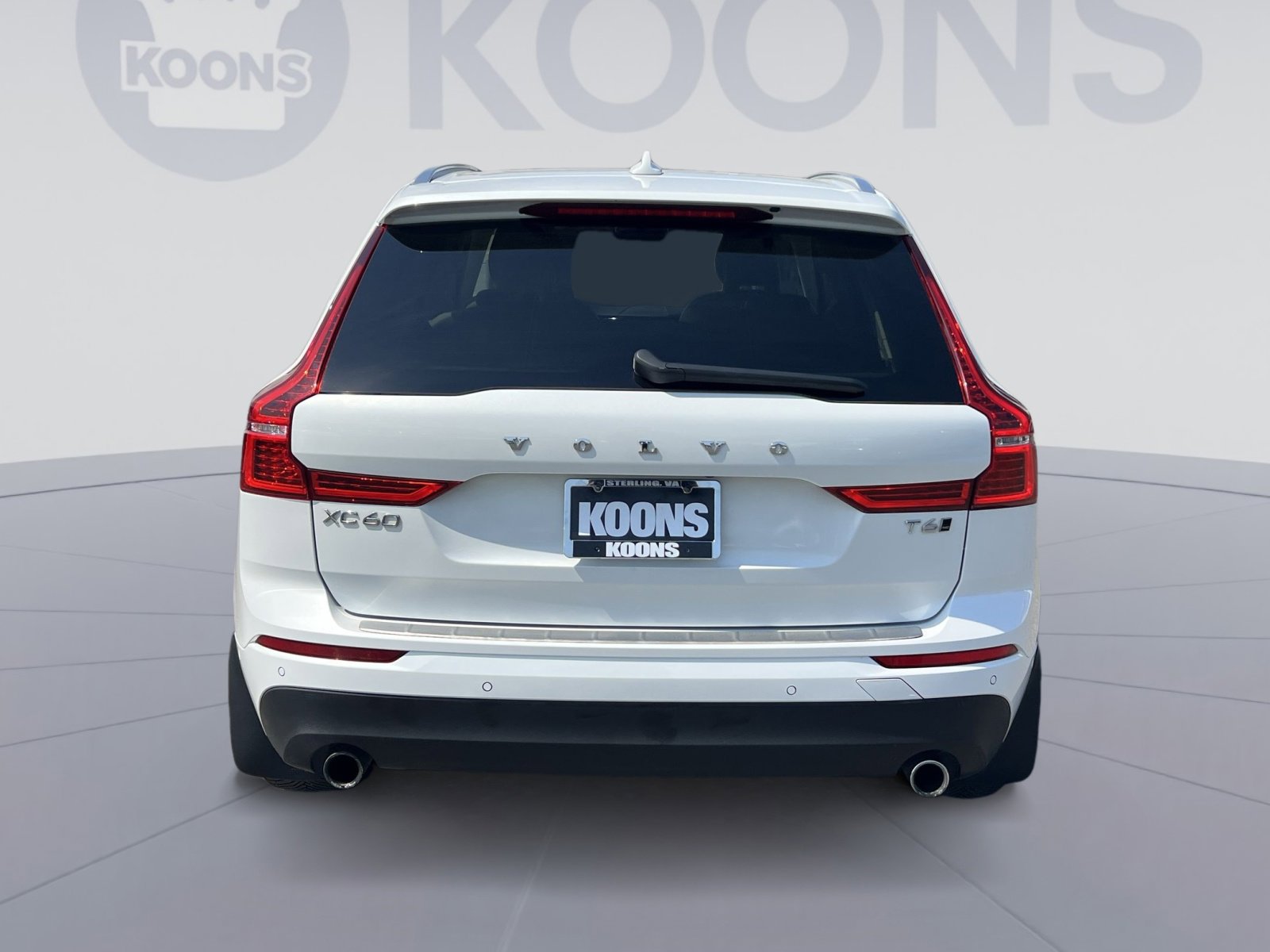 Used 2018 Volvo XC60 T6 Momentum image 5