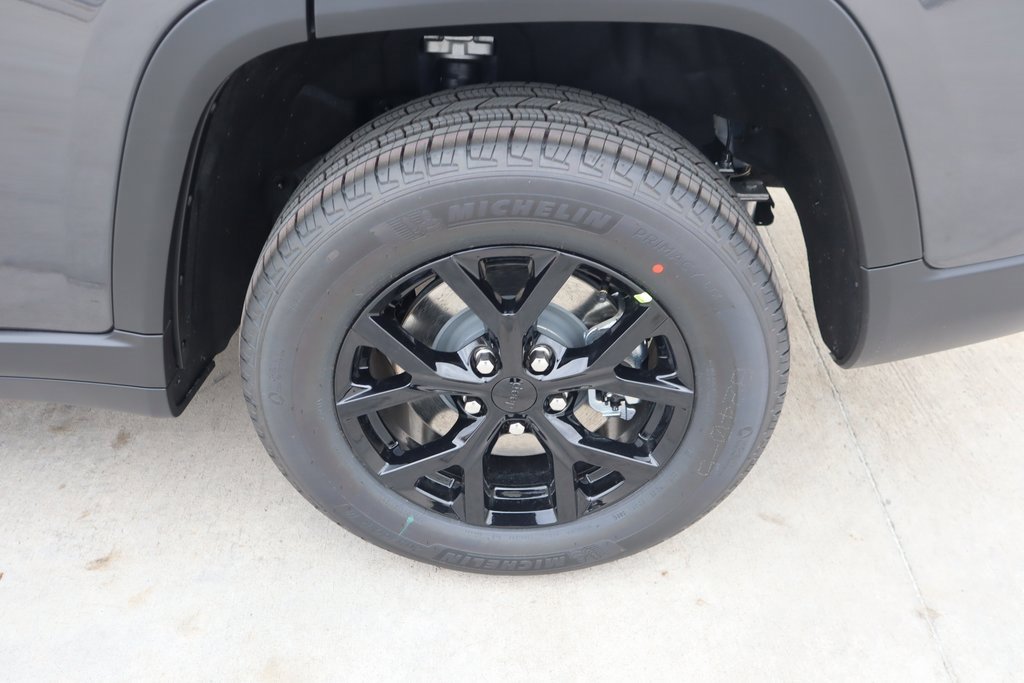 New 2025 Jeep Grand Cherokee L Altitude image 19