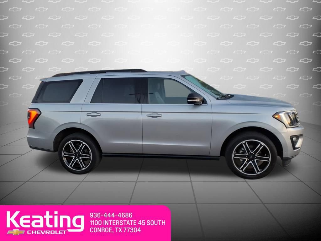 Used 2021 Ford Expedition Limited image 4