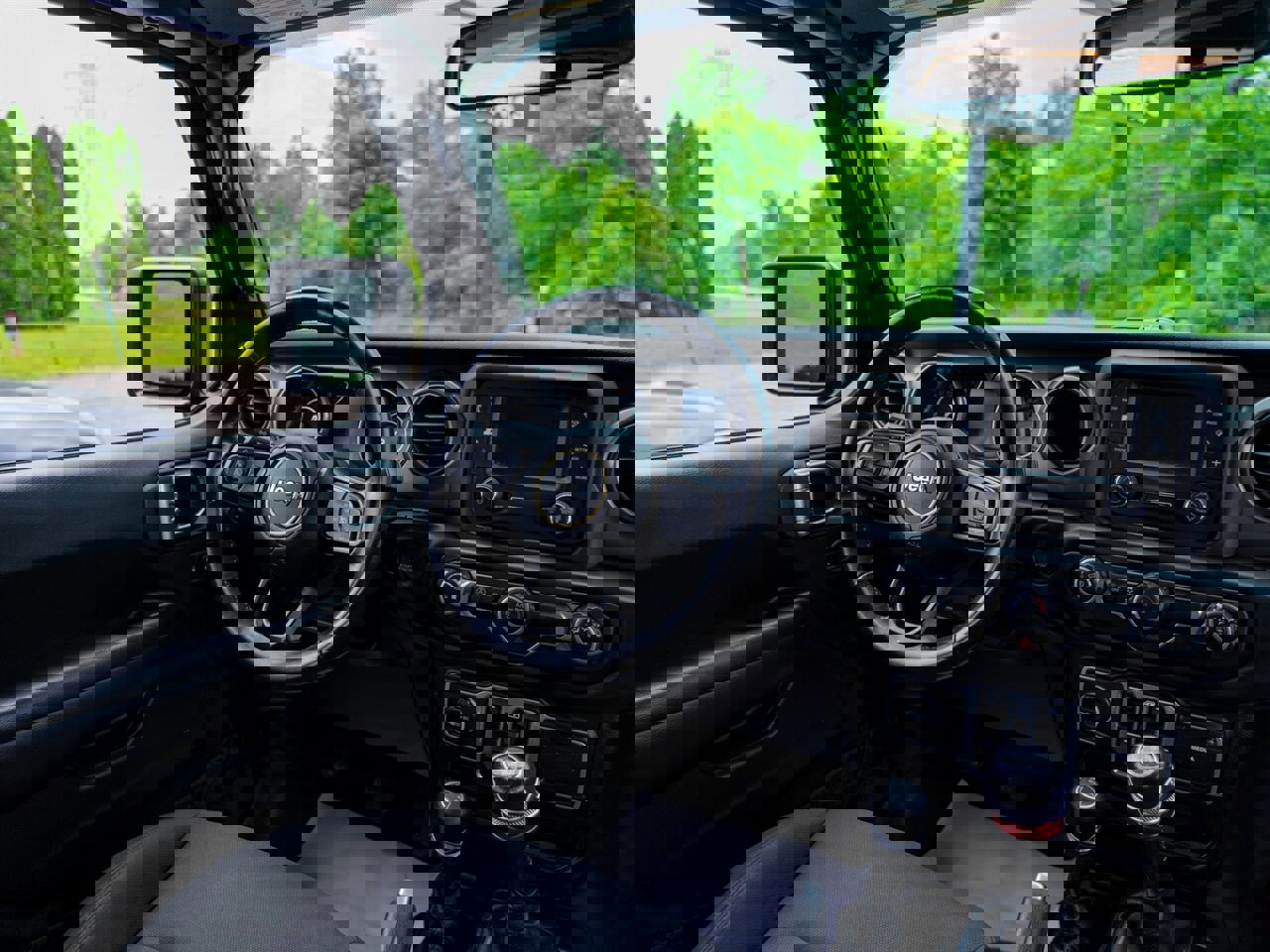 Used 2018 Jeep Wrangler Unlimited Sport S image 28