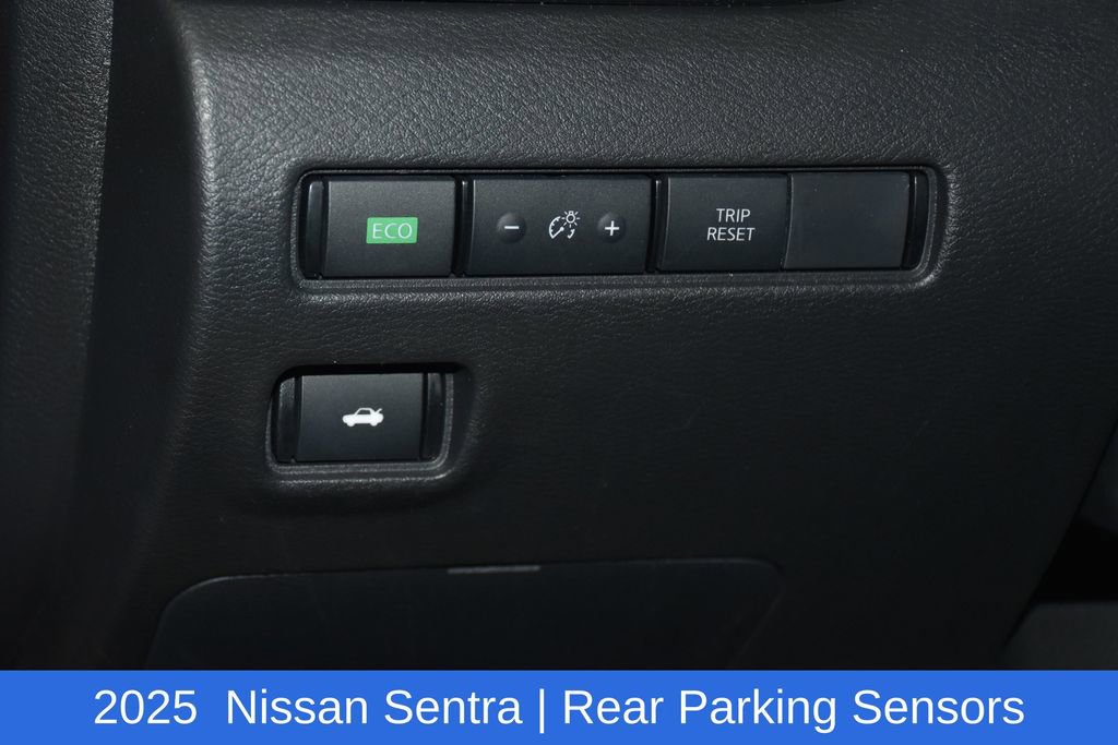 Used 2025 Nissan Sentra SV image 9