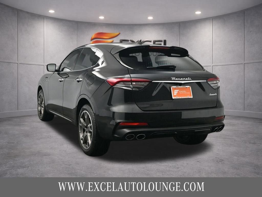 Used 2023 Maserati Levante Modena AWD/4WD image 5