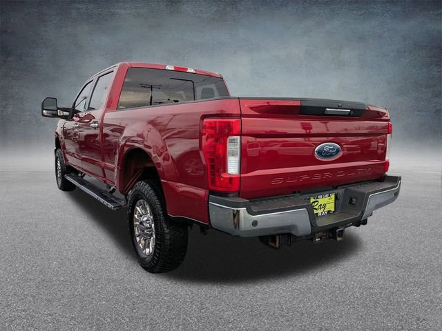 Used 2019 Ford F250 Lariat w/ Chrome Package image 6
