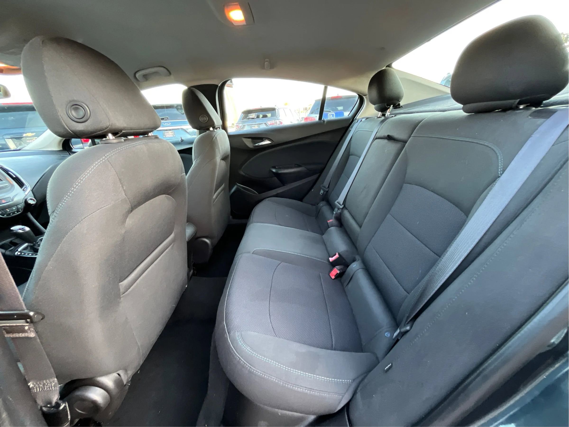 Used 2017 Chevrolet Cruze LT image 12