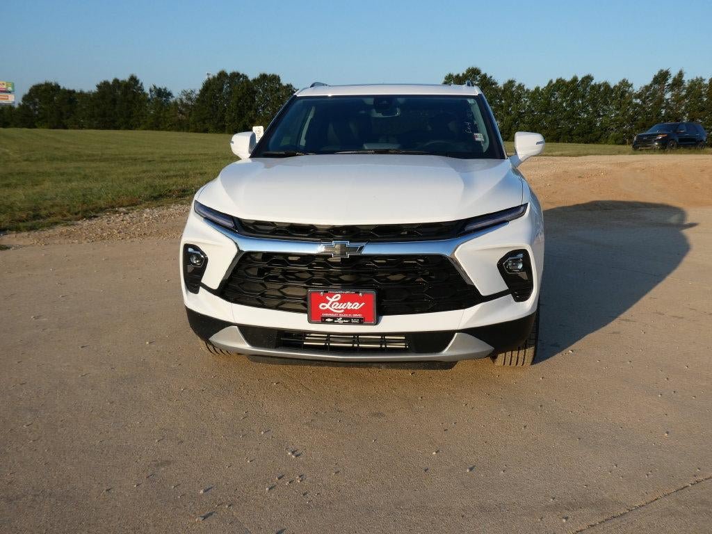 New 2026 Chevrolet Blazer LT FWD image 9